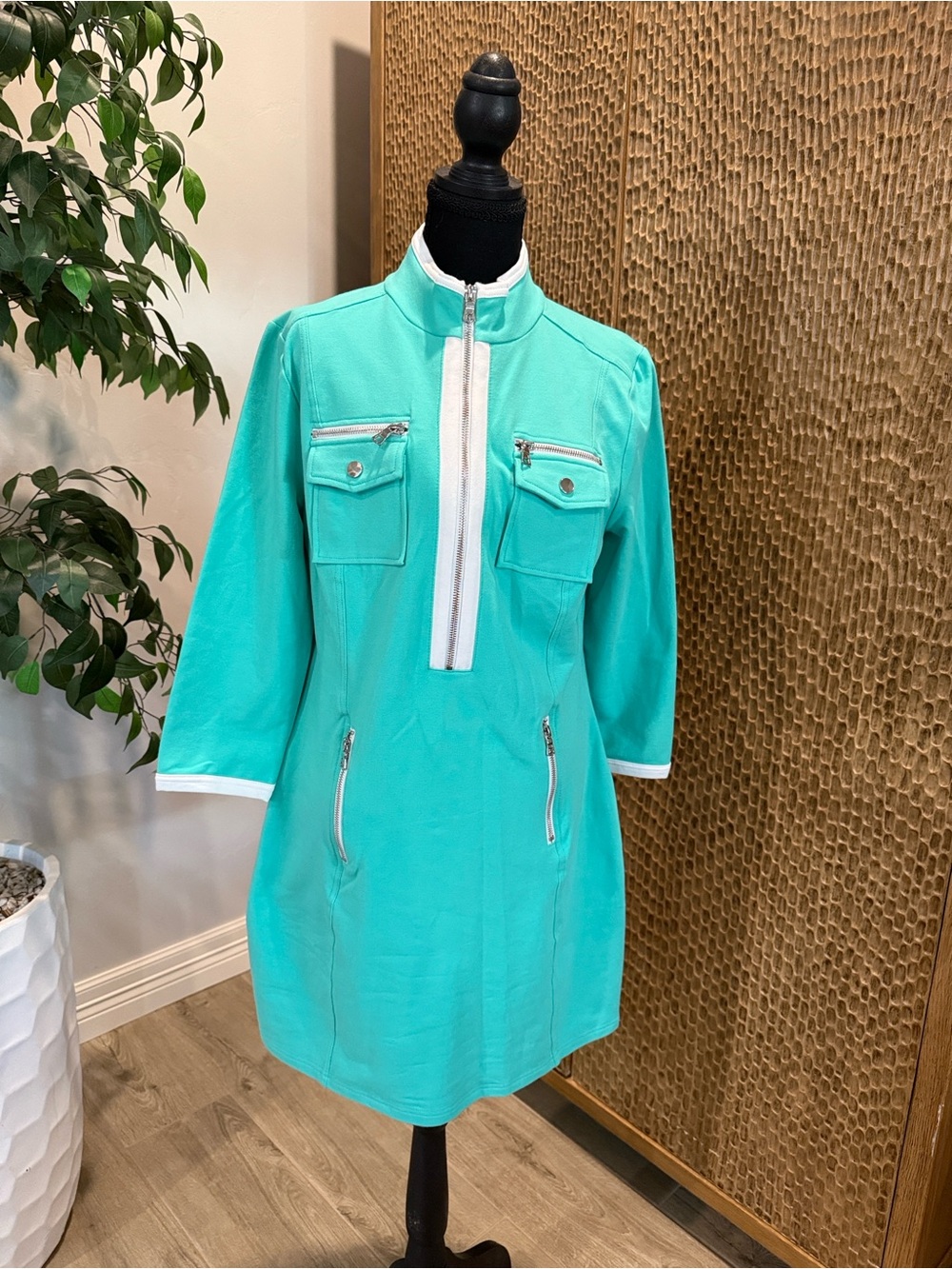 Boston Proper Aqua-Turquoise Crewneck Top with White Trim